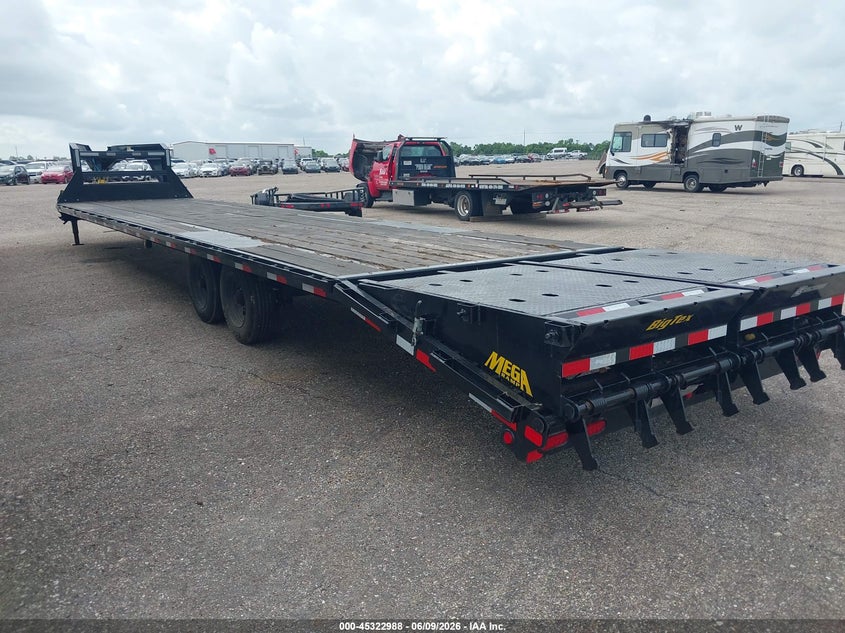 2025 BIG TEX TRAILER CO INC GOOSENECK FLATBED (VIN: 16V3F4820S6410567
