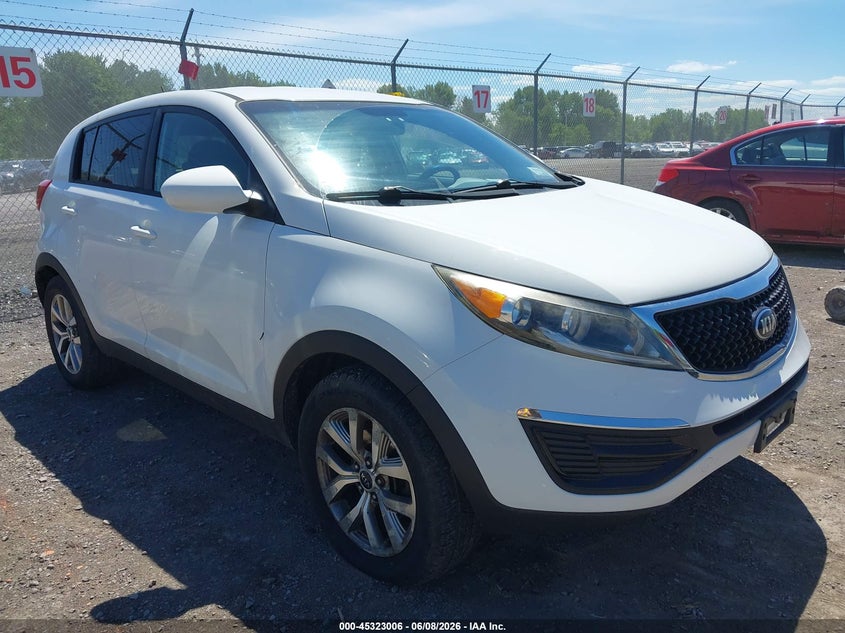Vin: kndpb3ac9g7817097, lot: 45820939, kia sportage lx 2016 img_1