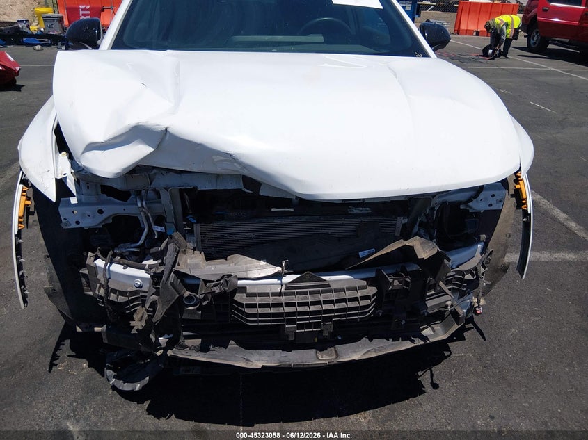 2024 CHEVROLET EQUINOX EV auction photo 6