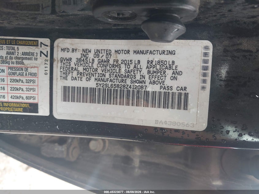 2008 Pontiac Vibe VIN: 5Y2SL65828Z412087 Lot: 45323077