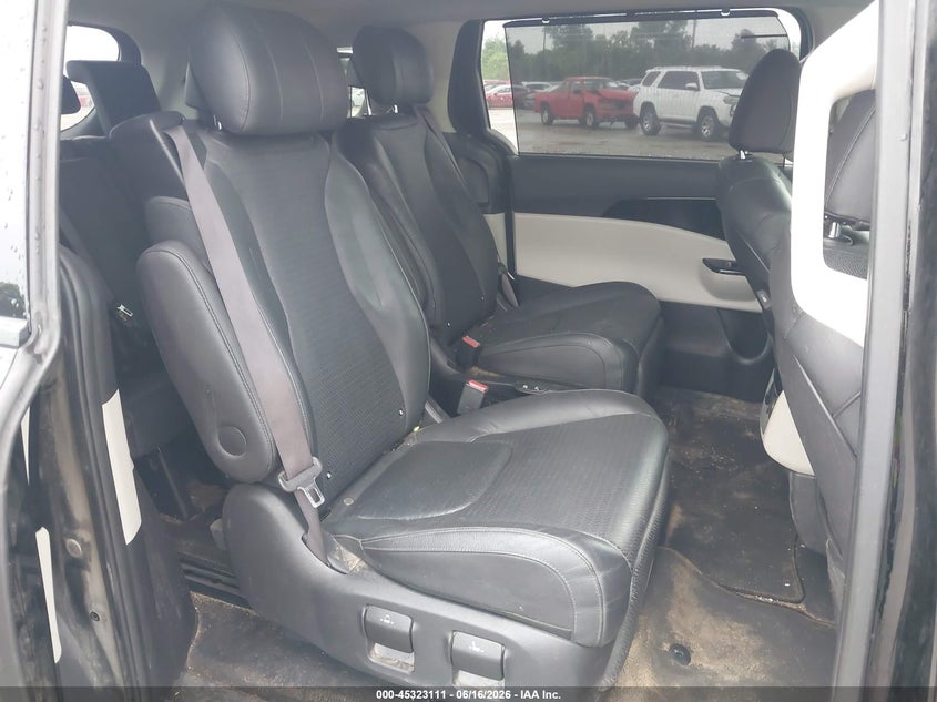 Vin: kndne5h35r6404652, lot: 45821044, kia carnival mpv sx prestige 20242