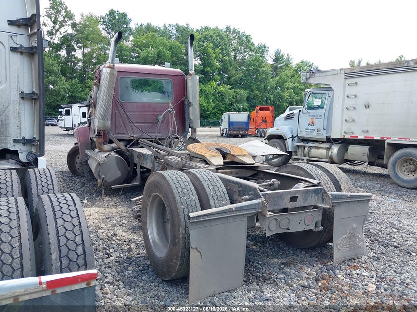 2002 OTHER MACK 600 CH600 TRUCK N/A