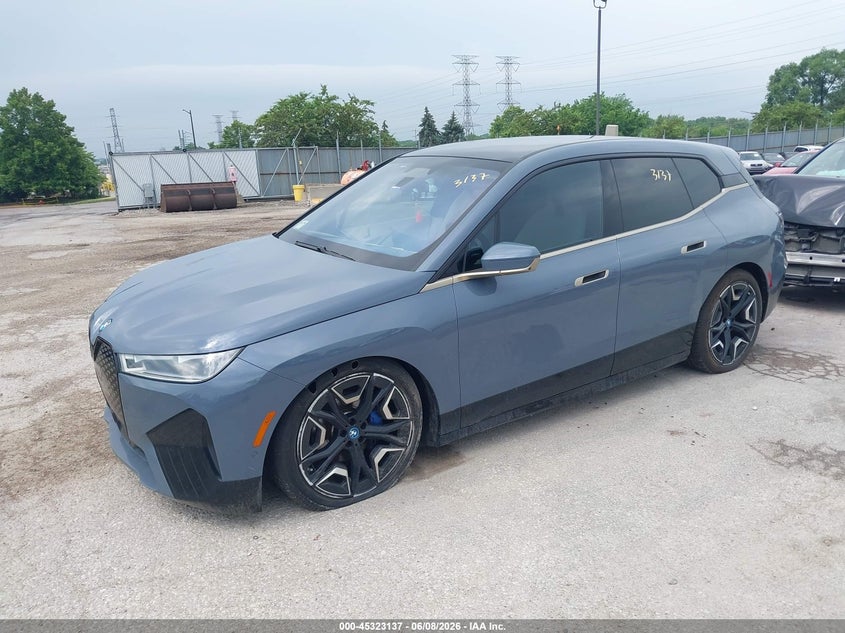 2024 BMW IX auction photo 2