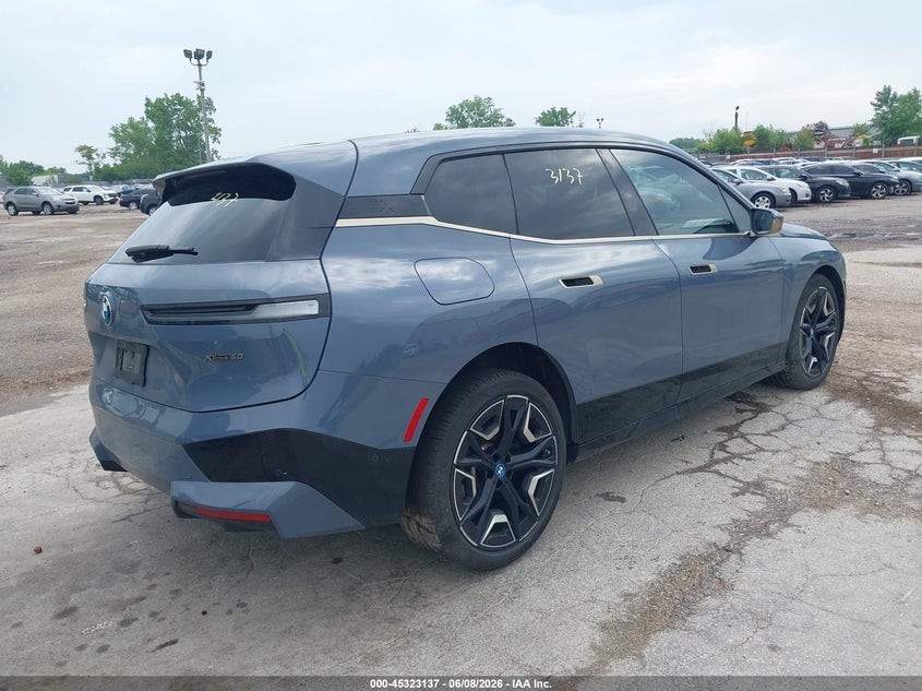 2024 BMW IX auction photo 4