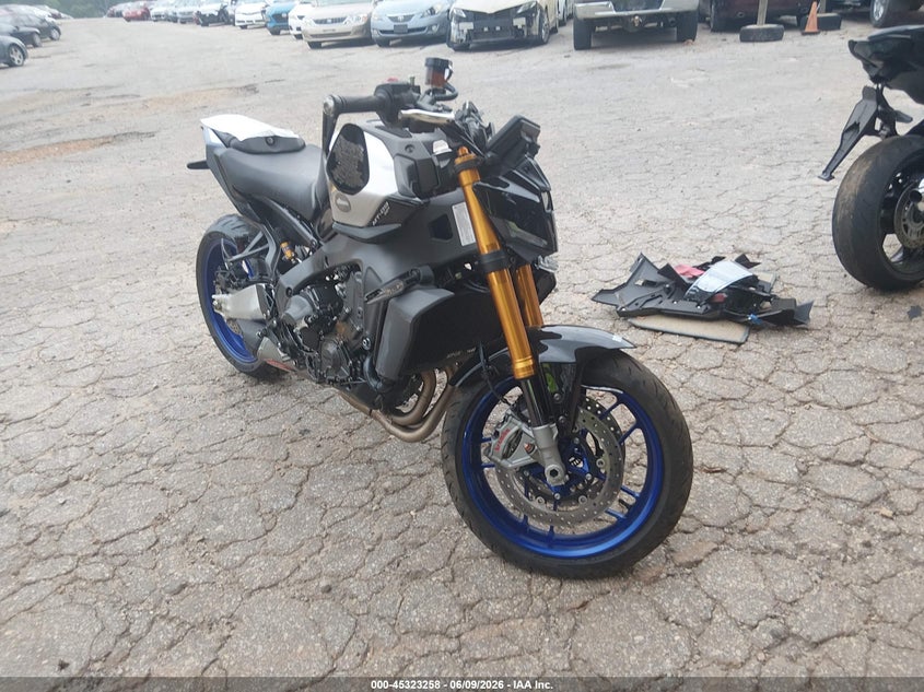 2025 Yamaha Mt09