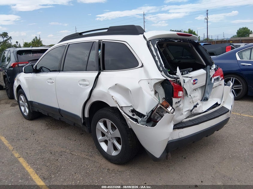 Vin: 4s4brccc2d1212044, lot: 45821200, subaru outback 2.5i premium 20133