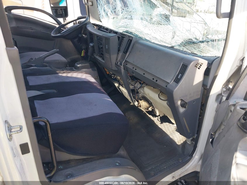 2016 ISUZU NPR DSL REG AT auction photo 7