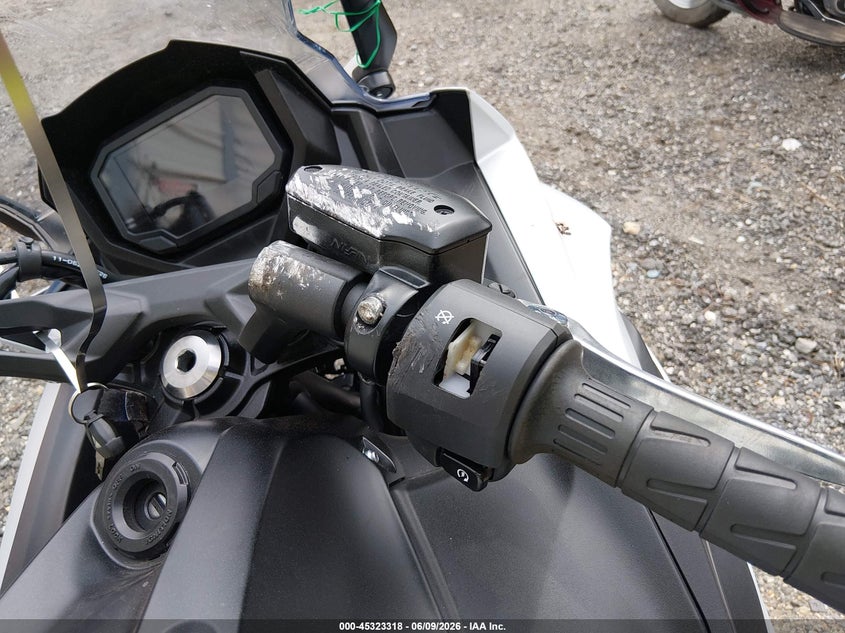 2026 Kawasaki Ex650 P VIN: ML5EXEP19TDAG9403 Lot: 45323318
