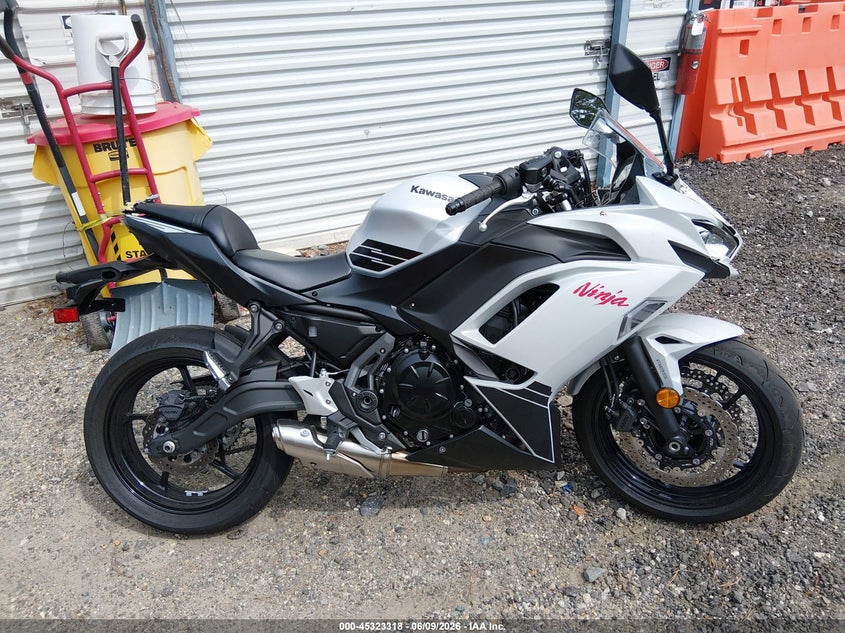2026 Kawasaki Ex650 P VIN: ML5EXEP19TDAG9403 Lot: 45323318