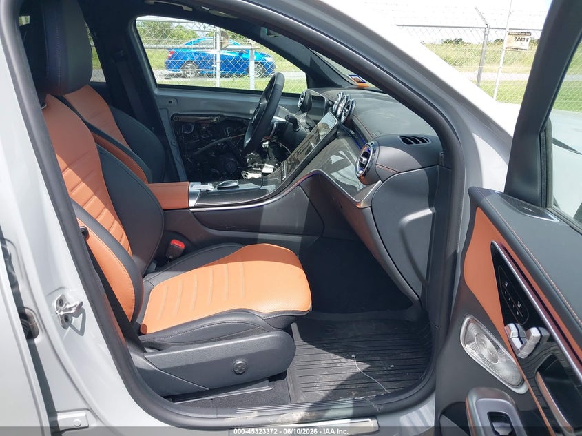 2026 MERCEDES-BENZ GLC 300 auction photo 5