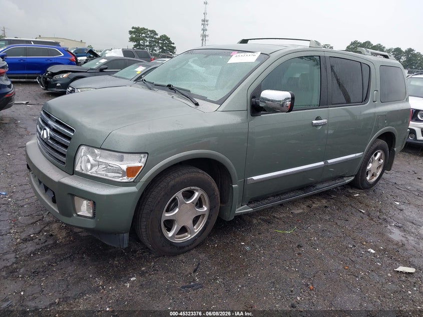 2005 INFINITI QX56 auction photo 2