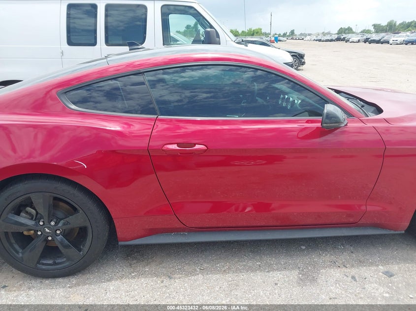 VIN 1FA6P8TH2N5136846 2022 FORD MUSTANG ECOBOOST PREMIUM FASTBACK