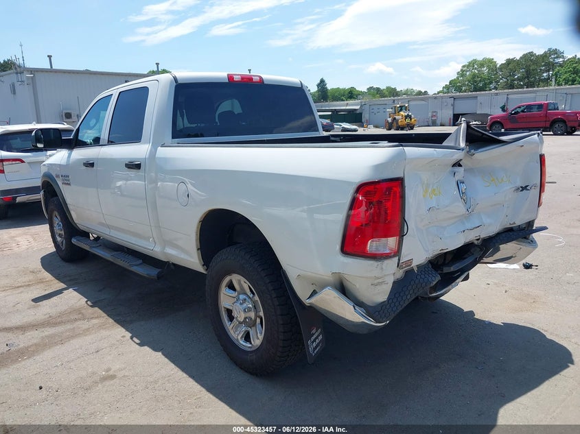 Vin: 3c6tr5ctxjg395833, lot: 45821390, ram 2500 tradesman  4x4 6'4 box 20183