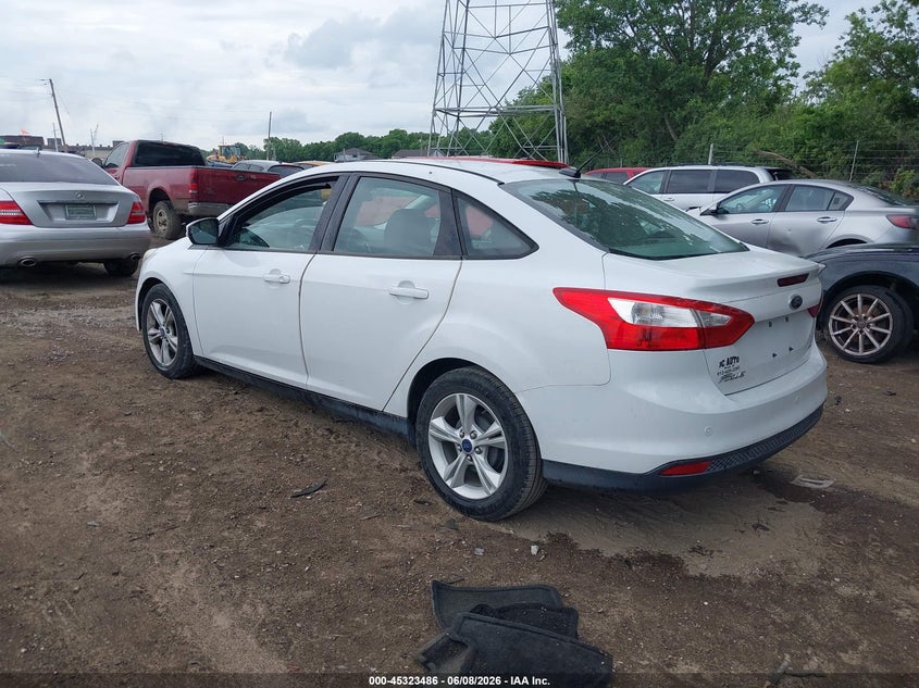 Vin: 1fadp3f23el453435, lot: 45821420, ford focus se 20143