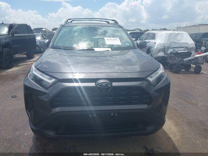 2024 Toyota Rav4 Xle VIN: 2T3W1RFV1RC276048 Lot: 45323555