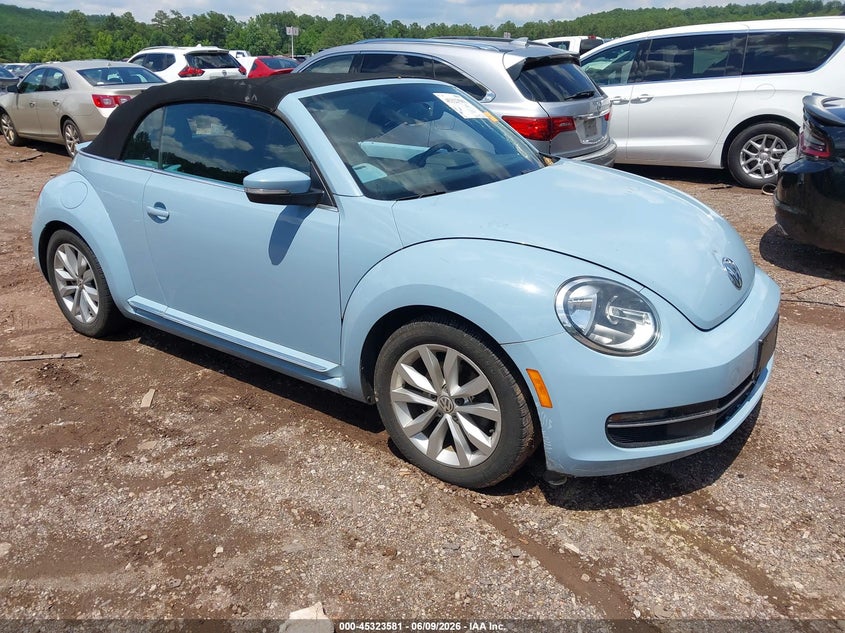 2013 VOLKSWAGEN BEETLE 2.0L TDI