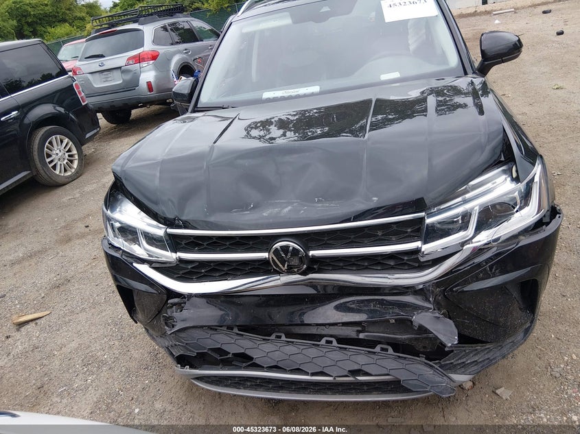 2022 VOLKSWAGEN TAOS 1.5T SEL — Photo 12