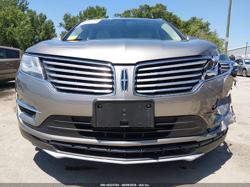 2017 Lincoln Mkc Select VIN: 5LMCJ2C99HUL22584 Lot: 45323764