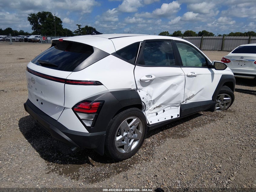 2025 HYUNDAI KONA auction photo 4