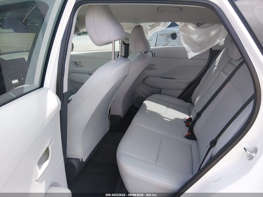 2025 HYUNDAI KONA auction photo 8