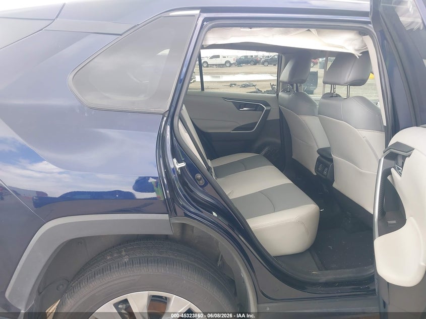 2024 TOYOTA RAV4 auction photo 8