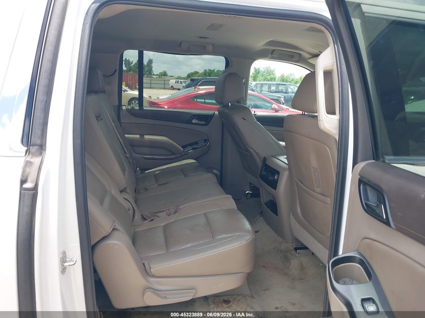 2016 GMC YUKON XL auction photo 8