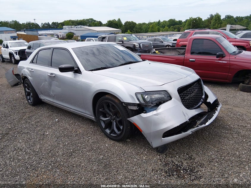 2021 Chrysler 300