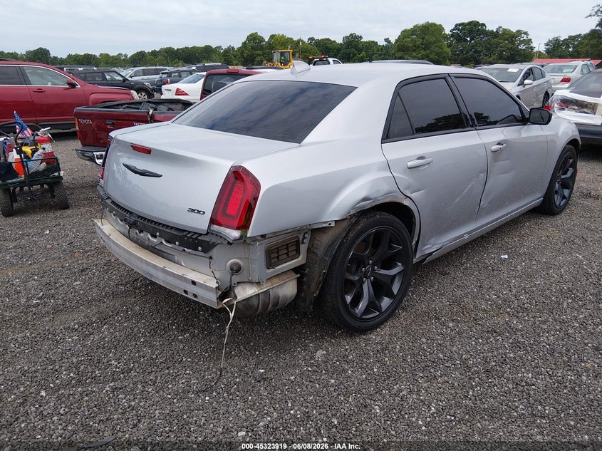 2021 CHRYSLER 300 auction photo 4