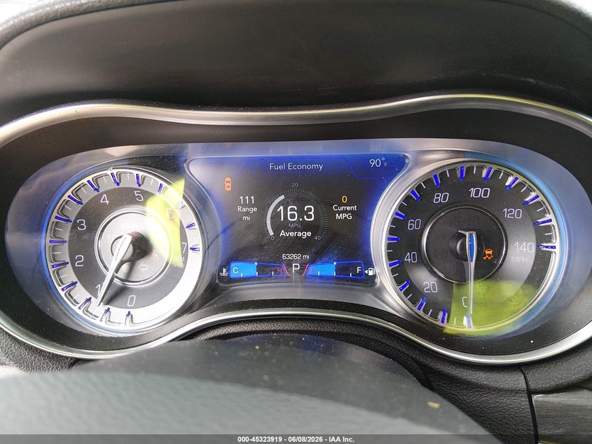 2021 CHRYSLER 300 auction photo 7