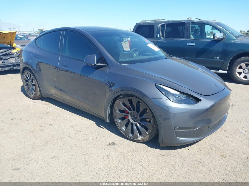 Vin: 7saygdef6pf812307, lot: 45821923, tesla model y performance dual motor all-wheel drive 2023 img_1