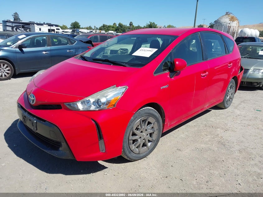 Vin: jtdzn3eu0fj030480, lot: 45821925, toyota prius v three 20152