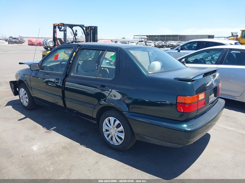1998 VOLKSWAGEN JETTA auction photo 3