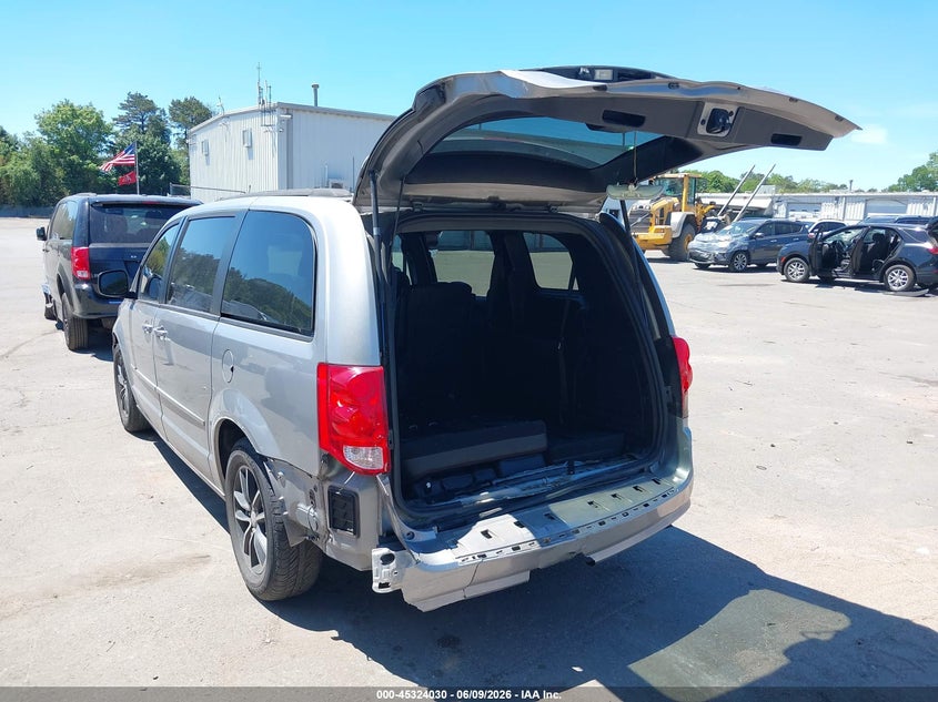 Vin: 2c4rdgeg6hr671894, lot: 45821963, dodge grand caravan gt 20173