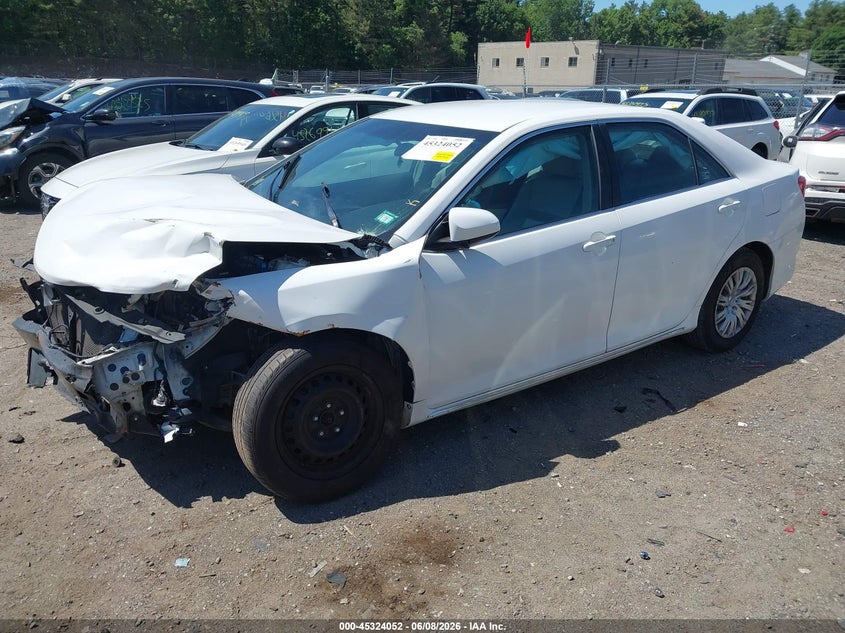 Vin: 4t4bf1fk4cr206006, lot: 45821985, toyota camry le 20122