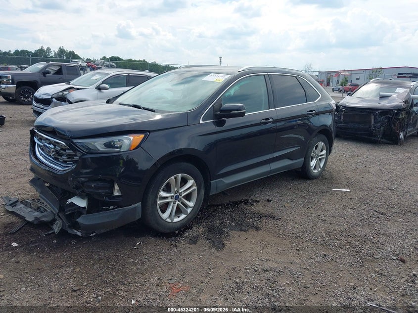 2019 FORD EDGE auction photo 2