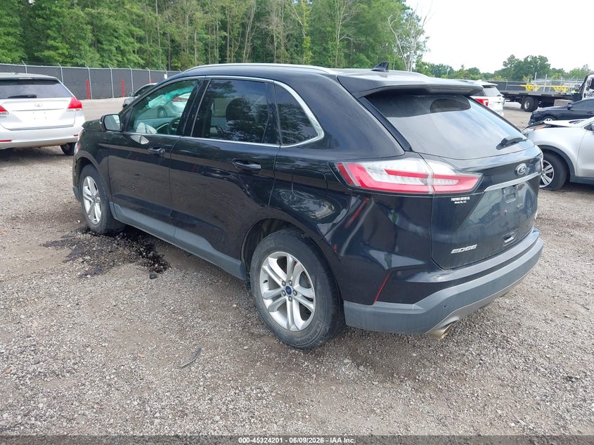 2019 FORD EDGE auction photo 3