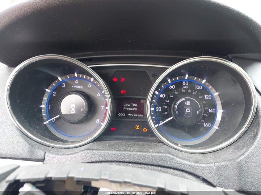 2014 HYUNDAI SONATA auction photo 7