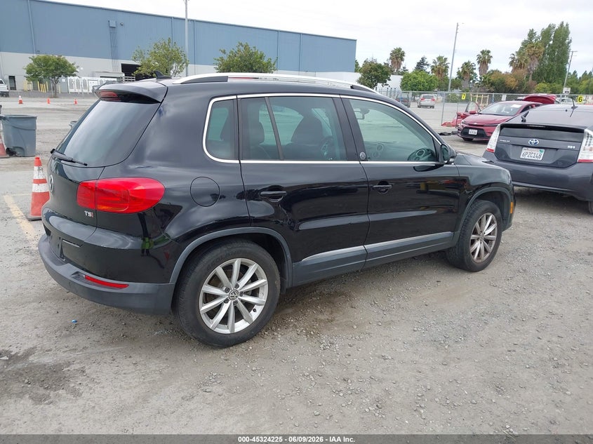 Vin: wvgrv7ax4hk003203, lot: 45822158, volkswagen tiguan 2.0t wolfsburg edition 20174