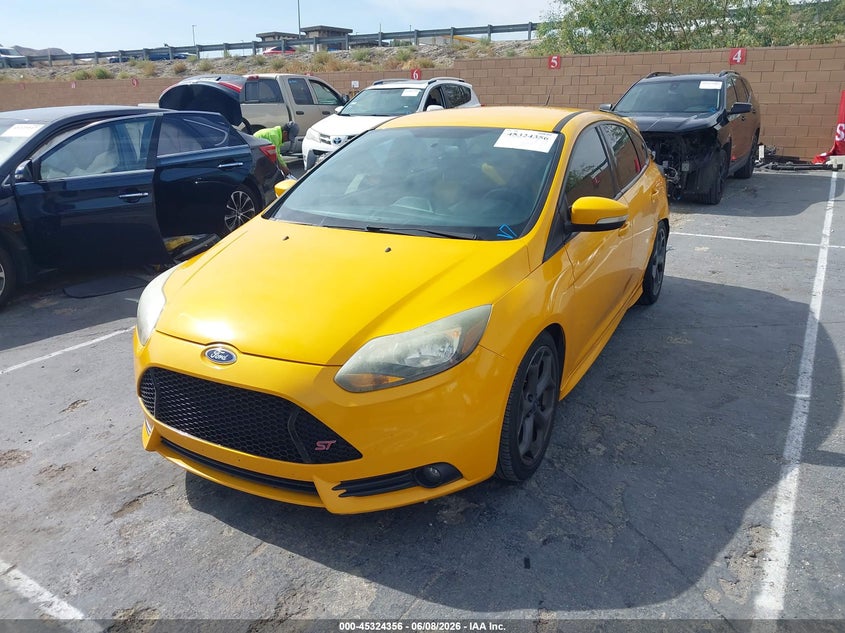 Vin: 1fadp3l95el419191, lot: 45822289, ford focus st 20142