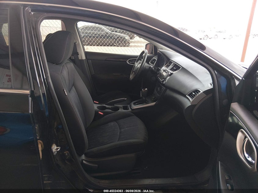 VIN 3N1AB7AP8JY260563 2018 NISSAN SENTRA SV
