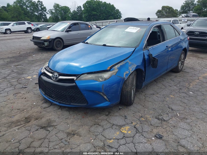 2017 TOYOTA CAMRY auction photo 2