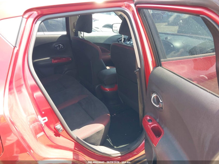 2015 Nissan Juke Sv VIN: JN8AF5MR1FT510717 Lot: 45324443