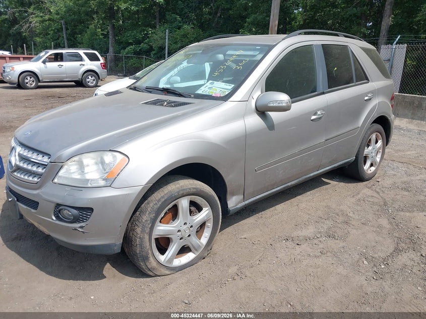 2007 MERCEDES-BENZ ML 500 auction photo 2