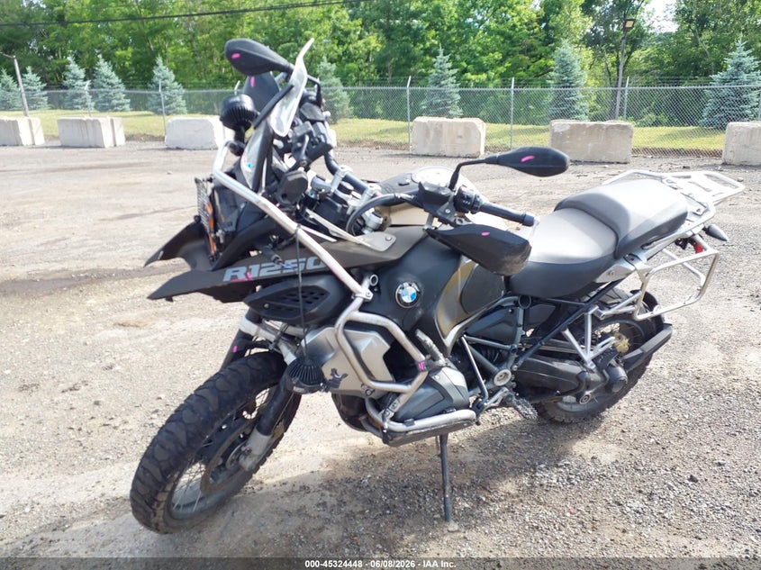 2020 BMW R 1250 auction photo 2