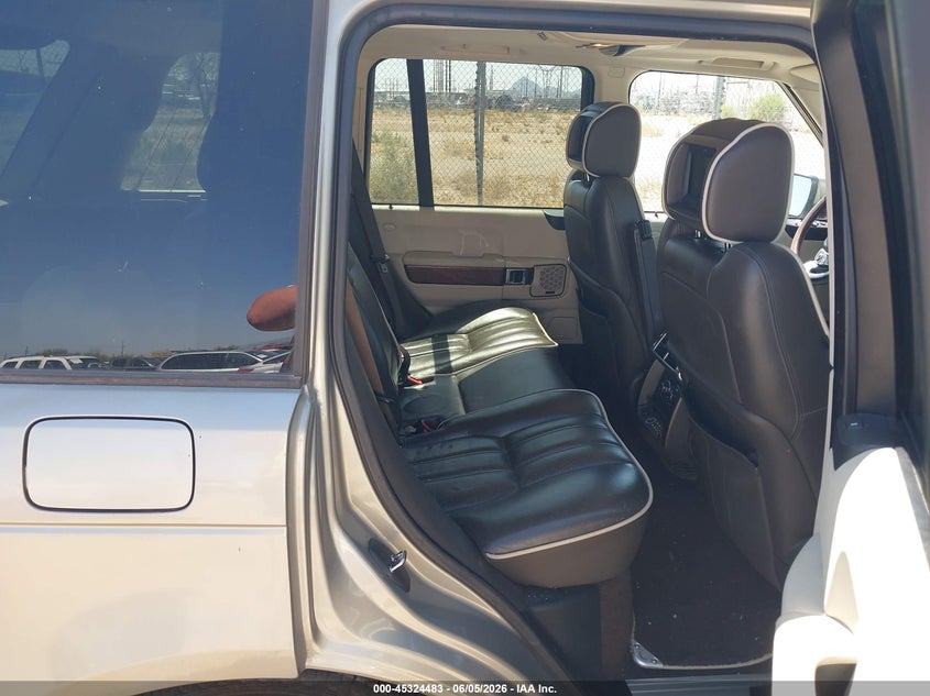 2010 LAND ROVER RANGE ROVER auction photo 8
