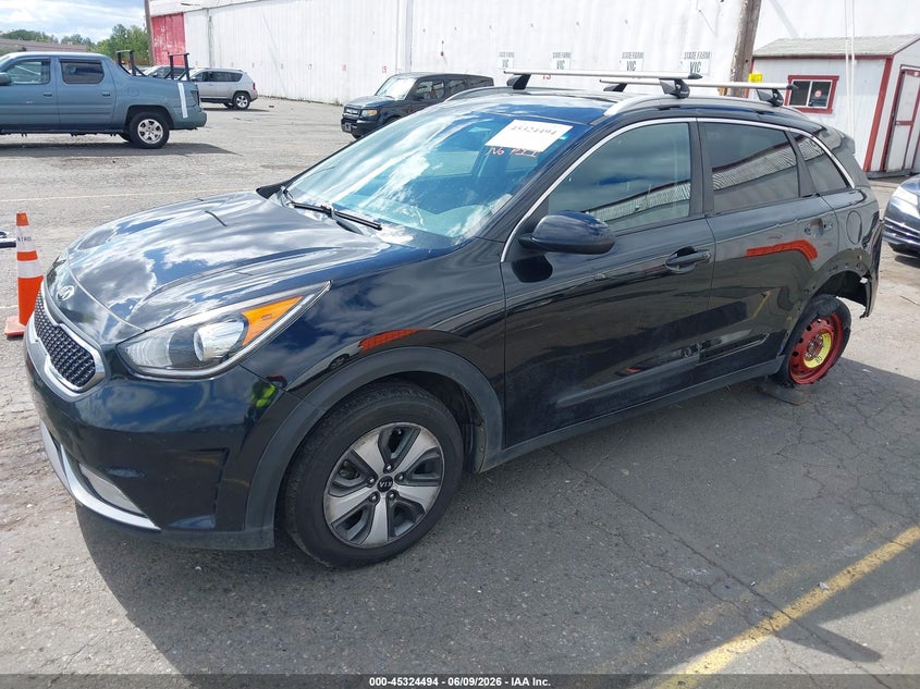 Vin: kndcb3lc4h5084448, lot: 45822427, kia niro lx 20172