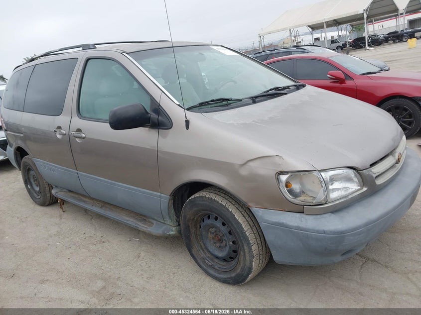 1998 Toyota Sienna Le/Xle