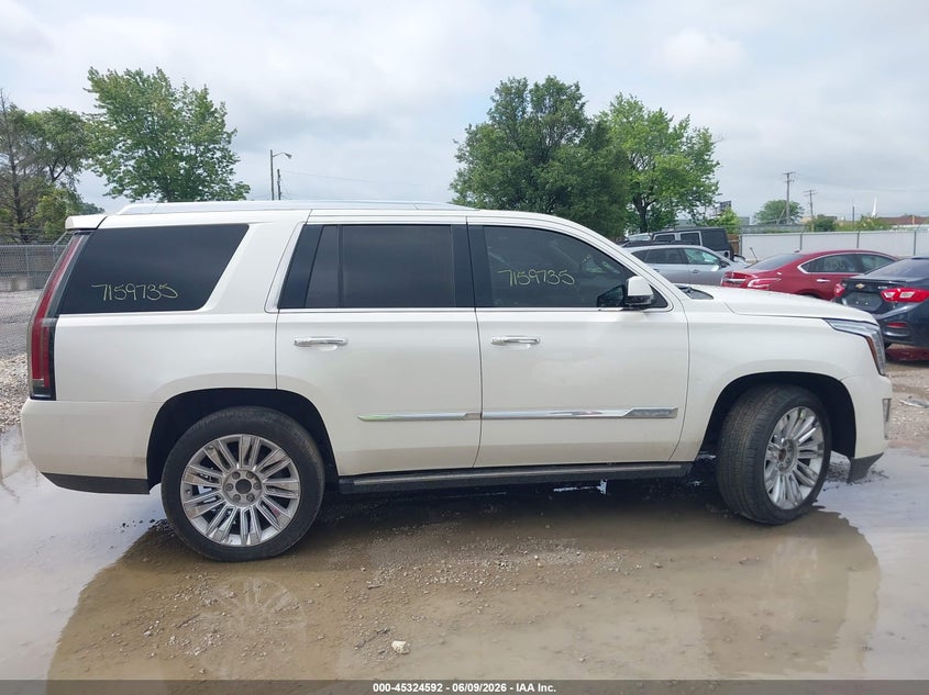 CADILLAC ESCALADE - zdjęcie 12
