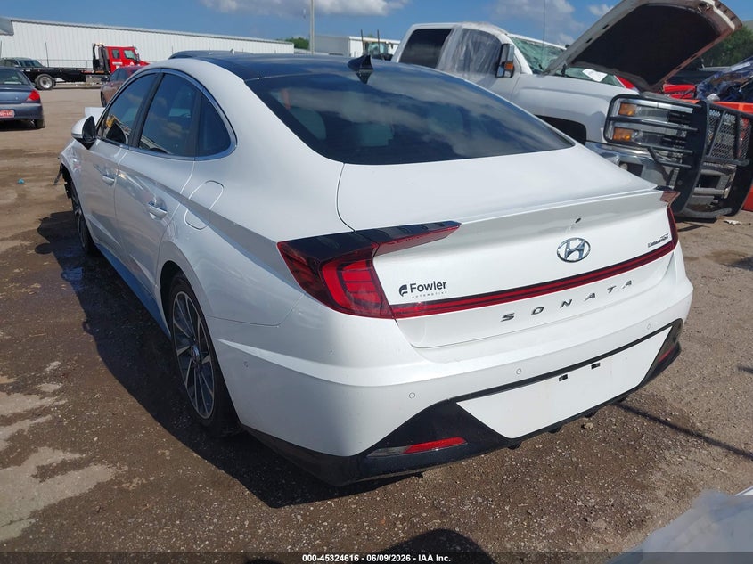 2022 HYUNDAI SONATA auction photo 3