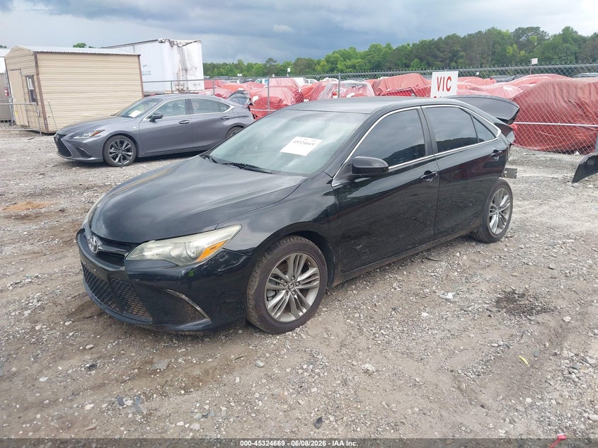2015 TOYOTA CAMRY auction photo 2